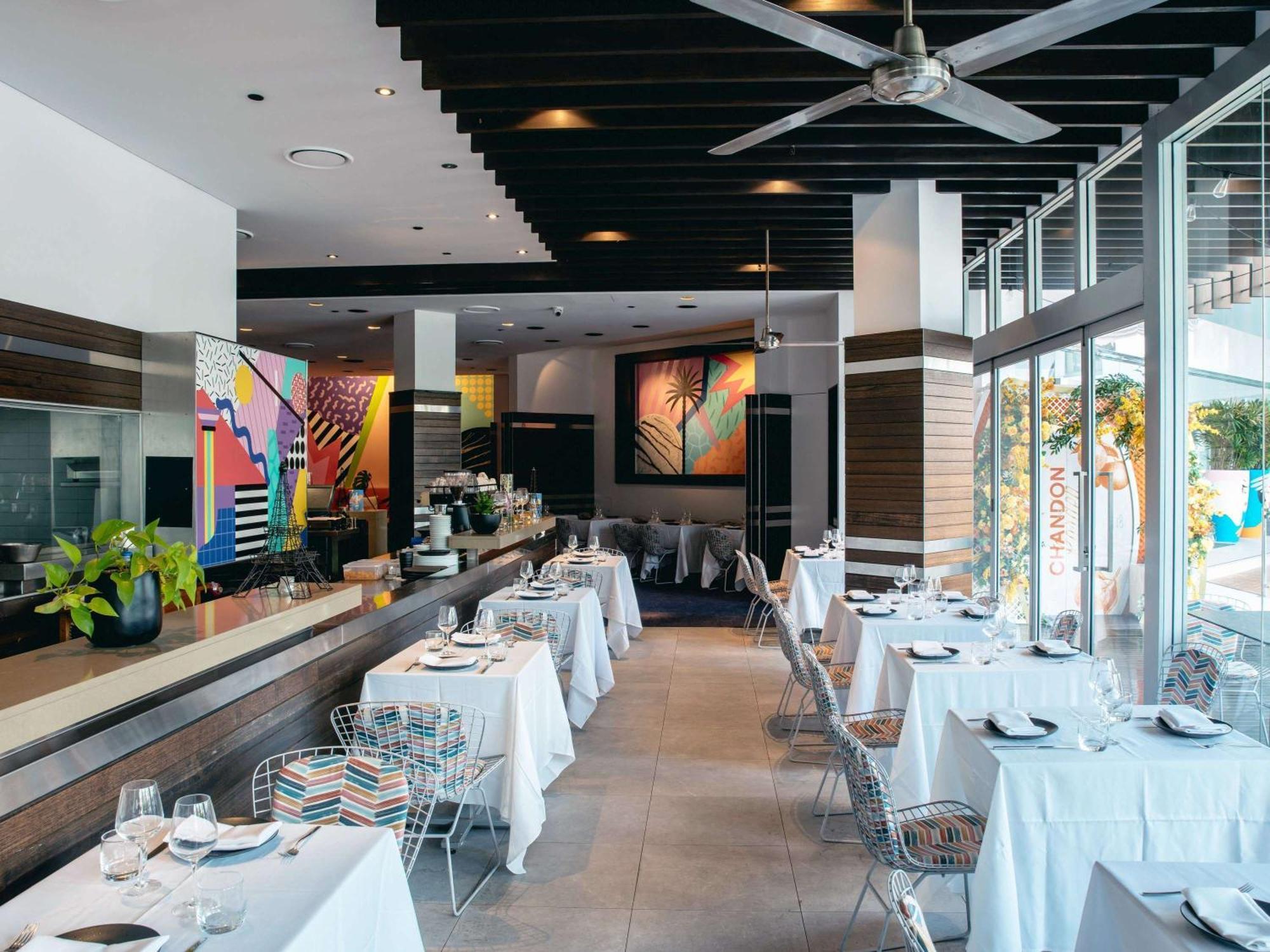 Sofitel Gold Coast Broadbeach Luaran gambar Interior of the restaurant