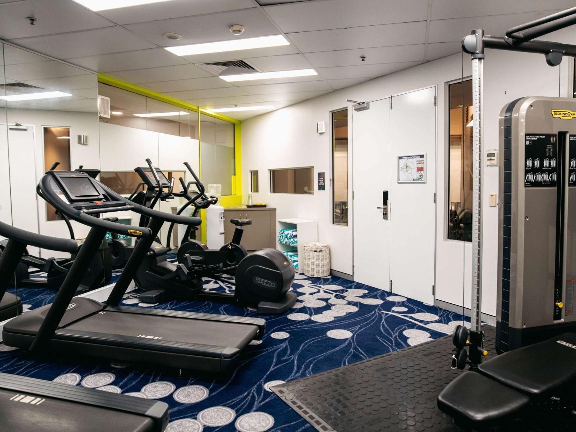 Sofitel Gold Coast Broadbeach Luaran gambar The gym on board